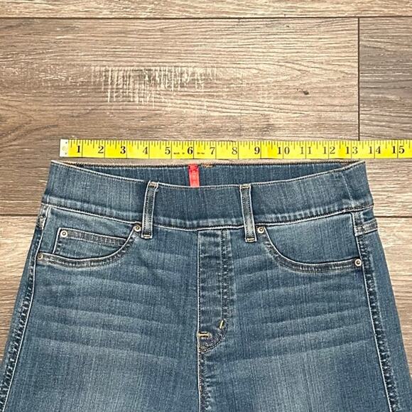 SPANX High Rise Flare Jeans Vintage Boho Indigo Wide Leg Size MP - Picture 13 of 14